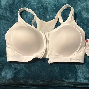 38DD champion sports bra lined